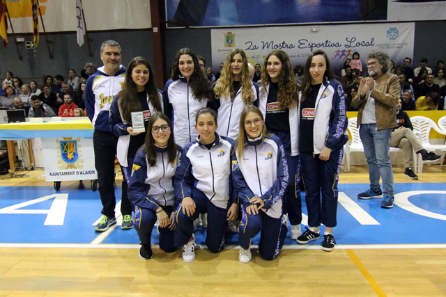 Torneig Ciutat d'Alaior bàsquet base-Entrega Trofeos