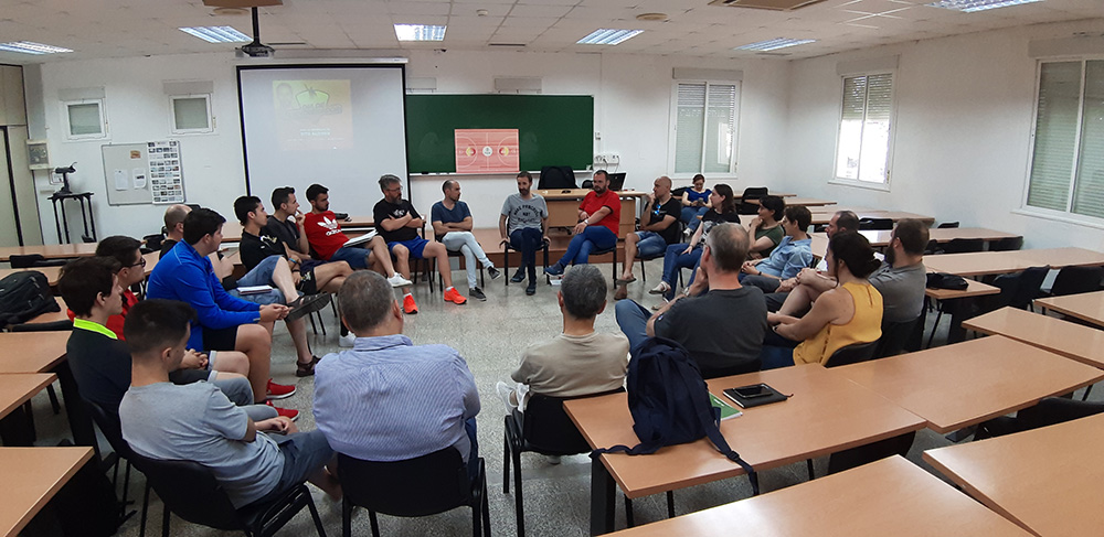 Dia de s'entrenador bàsquet