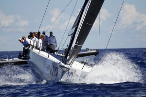 Vela-Campeonato del Mundo de la clase TP52-Dia3EC