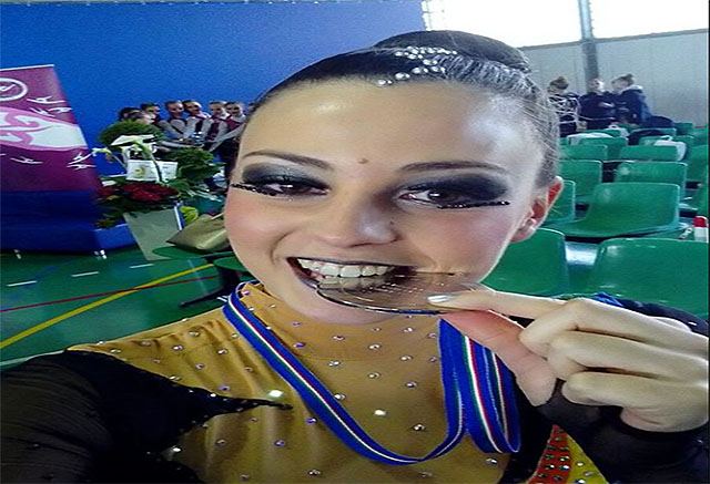 Lia Moreno-Gimnasia Estetica1