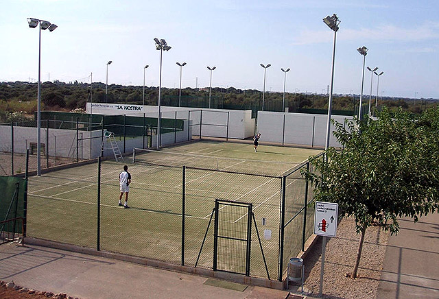 Marlbuger-Pista Tenis