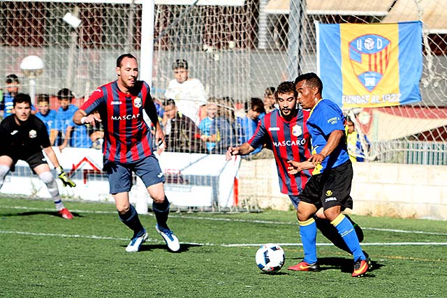 Futbol Reg 16-17 UD Mahón-Ferreries (Unio Campió)