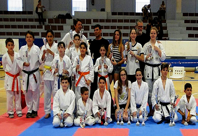 Físics -final escolar de Menorca de karate