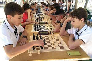 20 equips de 7 col·legis a sa II Diada dels escacs