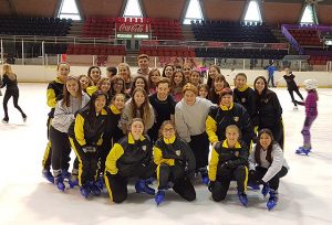 Patinaje UD Mahón pista de hielo del barça