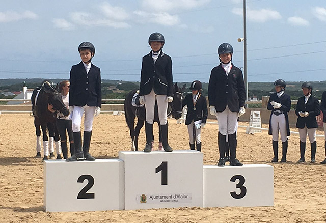 podio alevines-Insular de doma clásica