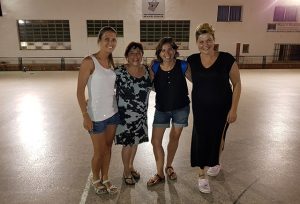 Patinaje UD Mahón- entrenadoras de los dos clubs