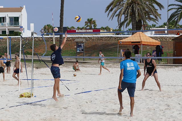 Volei Platja 9 de juliol (Miquel Moll)