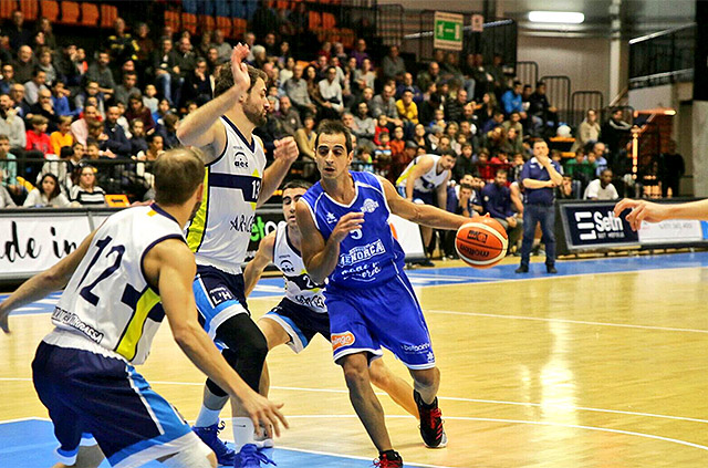 Bàsquet Menorca -Aracena Collblanc