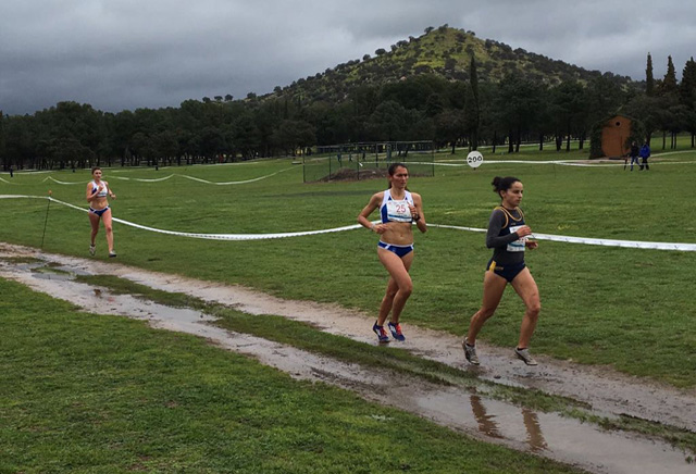 Marina Bagur segunda de la foto