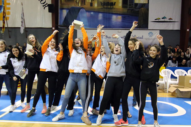 Torneig Ciutat d'Alaior bàsquet base-Entrega Trofeos