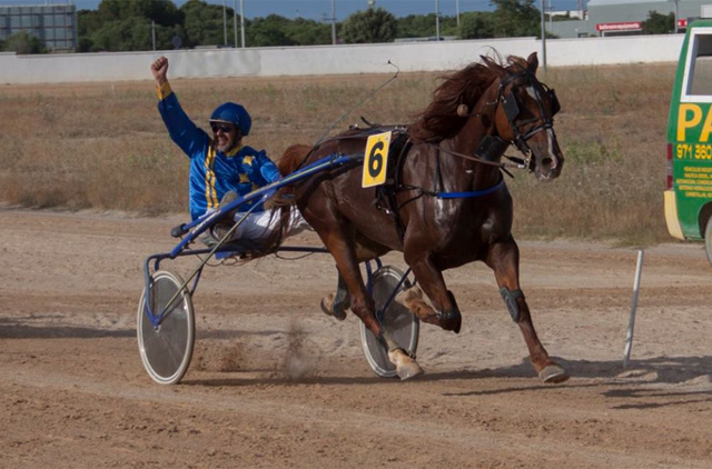 Hipódromo Mô-7-7-18(1)-Carlos Orfila