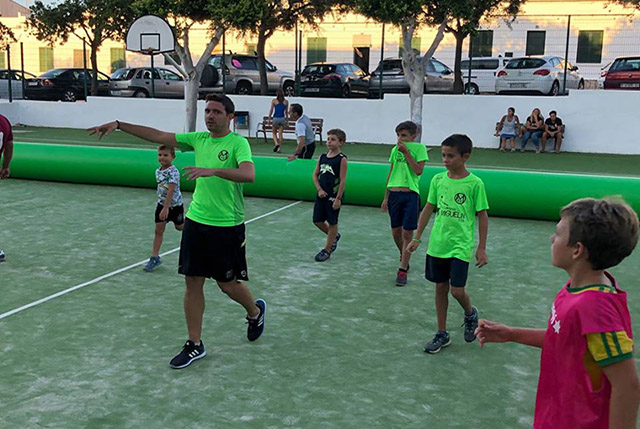 Mini Futbol hinchable para todos-At mercadal FS