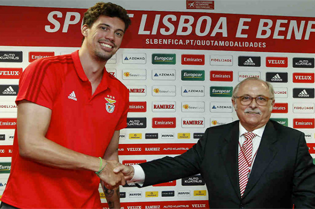 Álex Suárez, Benfica