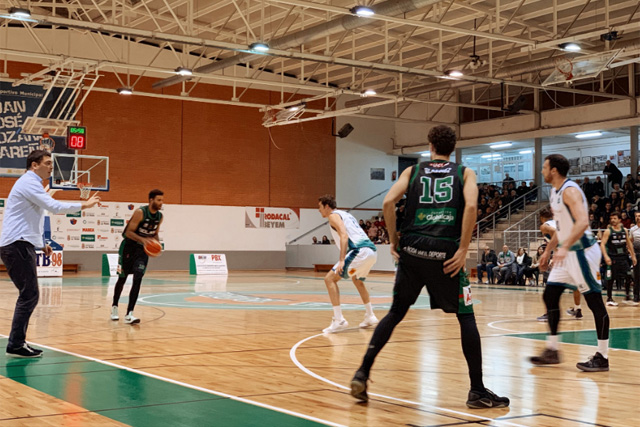 Basquet La Roda-Hestia Menorca