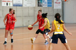 52057070_10216911593413982_598124228042031104_n