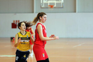 52605302_10216911588213852_5237528522288791552_n