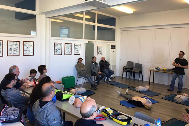 Curs Primers auxilis-Náutic