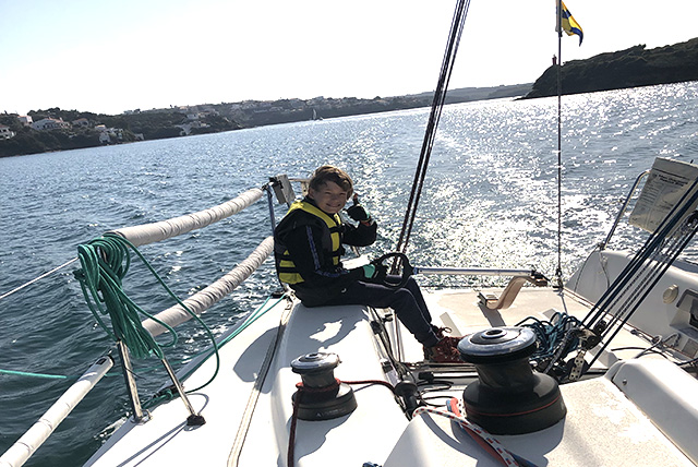 Nikolas Gardés, tripulante del Salty Girl-Regata Dia Poble de Menorca