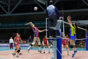 Volei Avarca de Menorca-Las Palmas