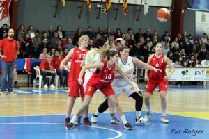 jovent-alcazar 1ª balear fem (25)