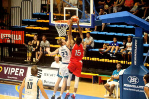 Basquet Hestia Menorca-Murcia