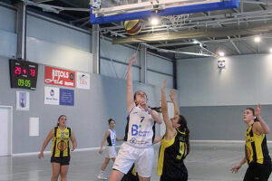 Basquet 1ª Balear fem Es castell-B Travel