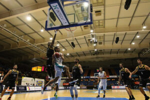 Basquet LEB Hestia Menorca-Jairis