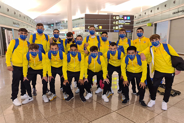 AT Villacarlos en el Aeropuerto