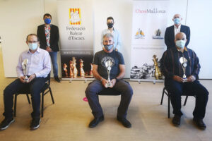 Balear absoluto ajedrez clásico-Premis categoria super 50-Juan Cubas (campió) i Guillem Simó (tercer)