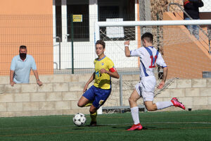 Fútbol DH At Villacarlos- Europa_