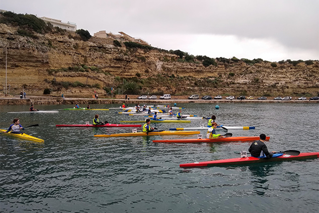 Liga Invierno CMM Piragüismo - salida cadetes e infantiles