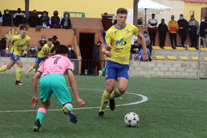 Fútbol DH At Villacarlos-Barça