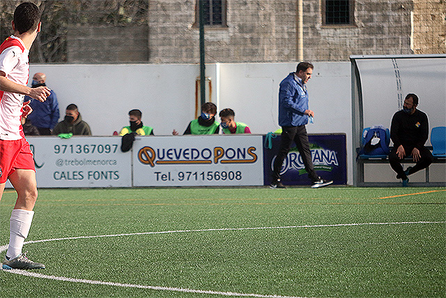 Fútbol DH At Villacarlos- Girona