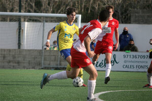 Fútbol DH At Villacarlos- Girona