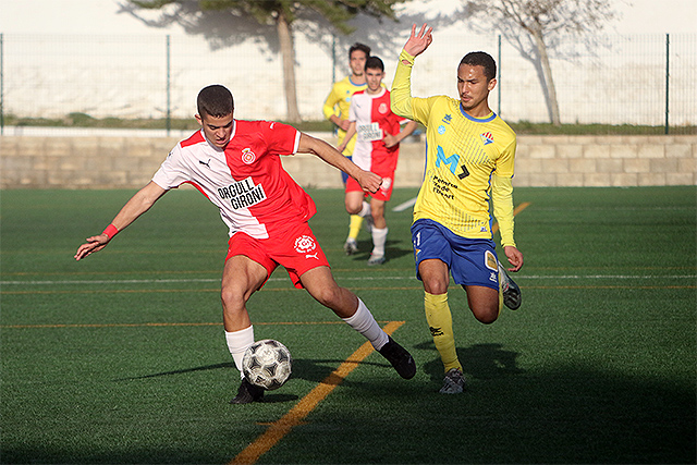 Fútbol DH At Villacarlos- Girona