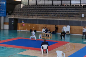 Físics-Liga Escolar Karate