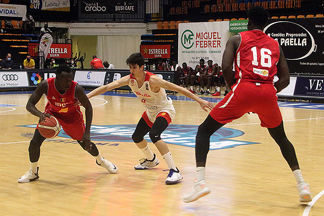 Torneo Sub-19 España-Mali