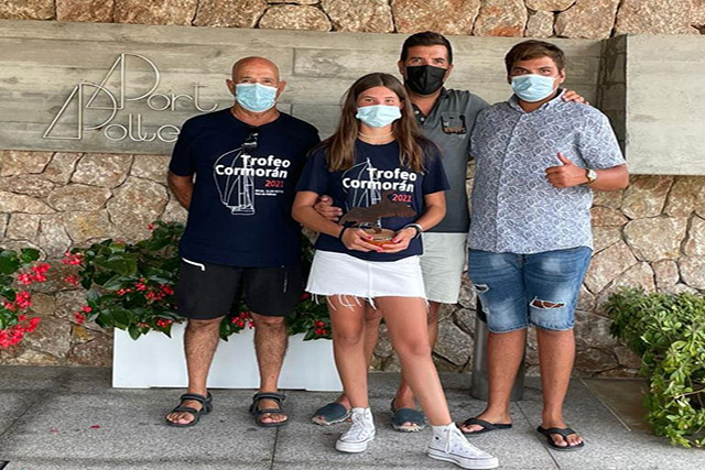 Chica Txeca  guanyador Trofeo Cormorán 2021