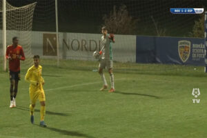 Álex Quevedo4- Titular España sub 18