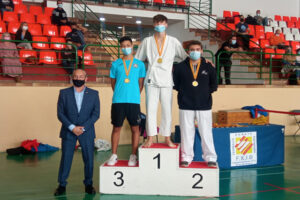 Balear de Karate-Físics