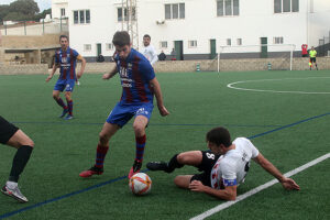 Futbol 3ª CE Mercadal-Poblense 21-22