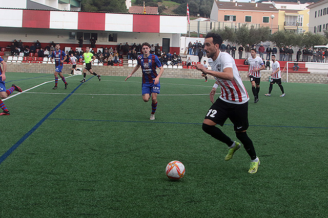 Futbol 3ª CE Mercadal-Poblense 21-22