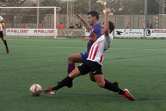 Futbol 3ª CE Mercadal-Poblense 21-22