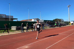 Atletismo-Toni Miquel Anglada - 60v