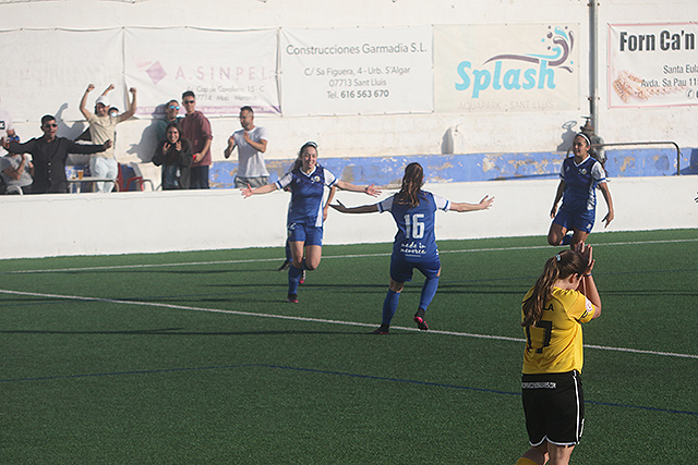 Futbol fem CCE sant Lluis-Son Sardina