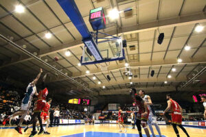 Bàsquet LEB Hestia Menorca- Benidorm