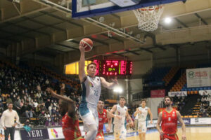 Bàsquet LEB Hestia Menorca- Benidorm