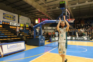 Basquet LEB Hestia Menorca- Zamora