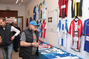 Camisetas centenarias AHFM